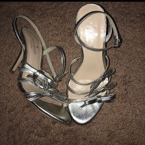 Worn once Kate Spade New York silver heels size 5